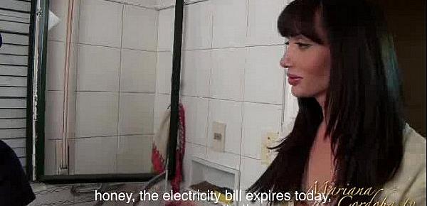  Mariana Cordoba, Honey The electricity bill expires today!!!